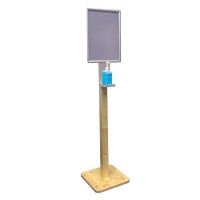 Desinfektionsständer HOLZ PREMIUM mit Klapprahmen DIN A3 - Gesamthöhe 1.350 mm - Gewicht ca. 3,5 kg Fichtenholz, klar lackiert - Ablage Alu, 3 mm - Desinfekt Holz Klapp Desinfektionsständer HOLZ PREMIUM mit Klapprahmen DIN A3 - Gesamthöhe 1.350 mm - Gewicht ca. 3,5 kg Fichtenholz, klar lackiert - Ablage Alu, 3 mm - Desinfekt Holz Klapp