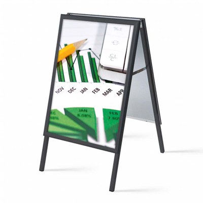 Kundenstopper in RAL 9005 (schwarz) Einlegeformat: DIN A1 (594x841 mm) Gehrung Profil: 32mm Gehrung - Kundenstopper schwarz DIN A1